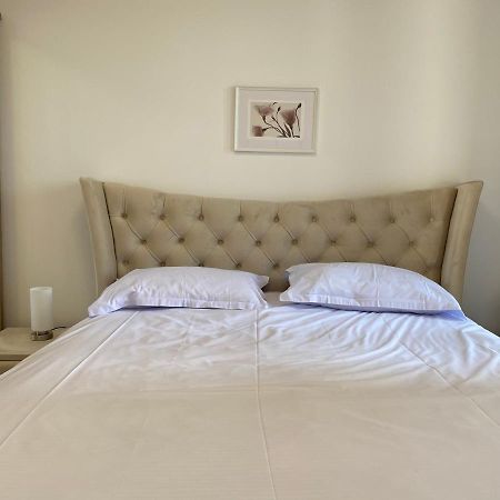 Magheru Cozy New Apartament 2 Rooms Bucureşti Ngoại thất bức ảnh