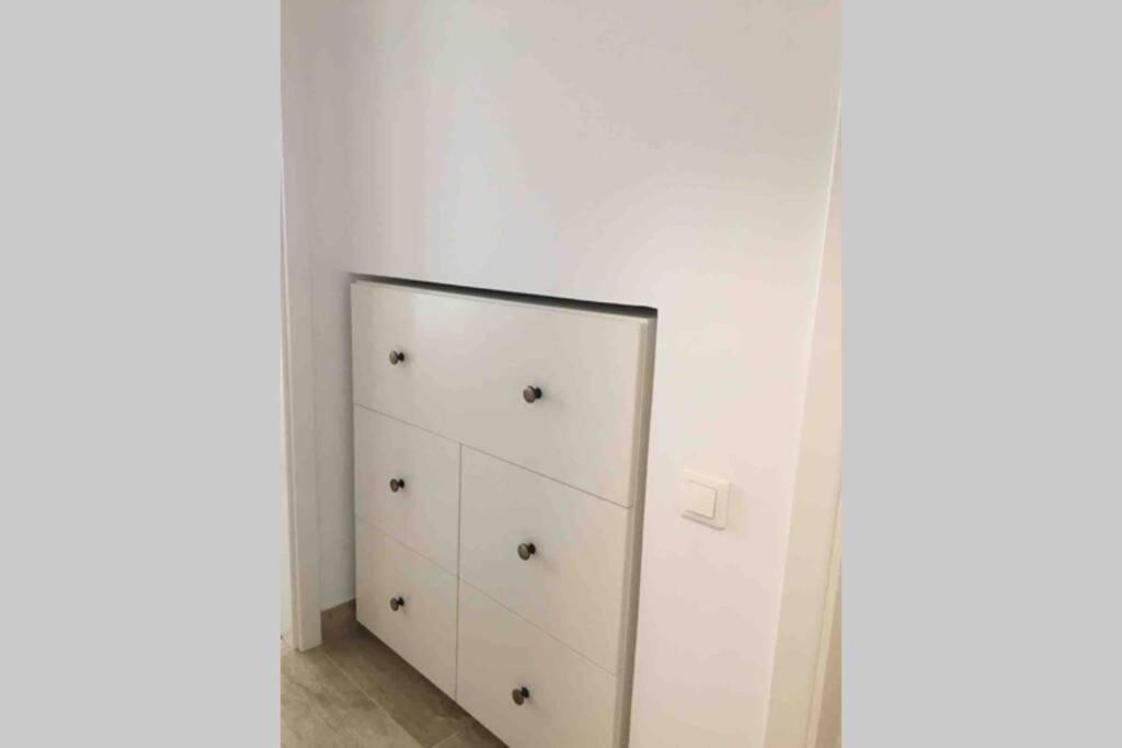 Magheru Cozy New Apartament 2 Rooms Bucureşti Ngoại thất bức ảnh